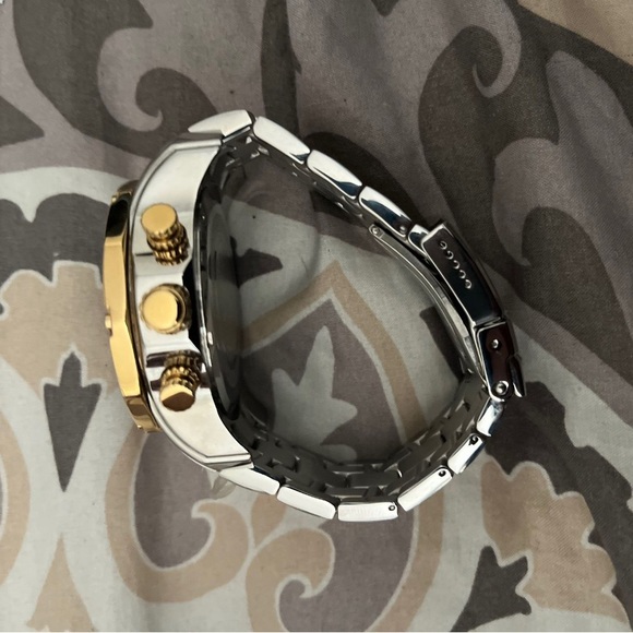 Invicta gold watch - Picture 4 of 7